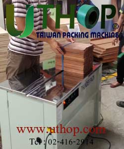 การใช้เครื่องรัดสายรัดกับการรัดไม้